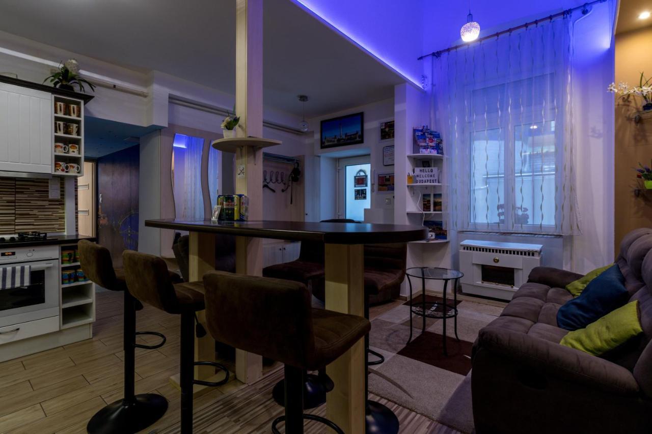 Fireworks Rakoczi - Free Parking - 3 Bedrooms - 2 Bathrooms 부다페스트 외부 사진