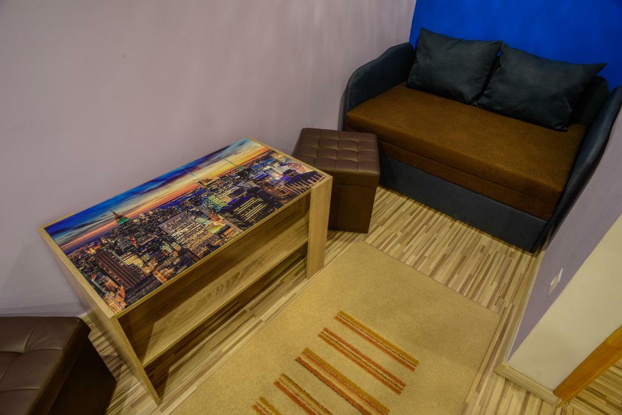Fireworks Rakoczi - Free Parking - 3 Bedrooms - 2 Bathrooms 부다페스트 외부 사진